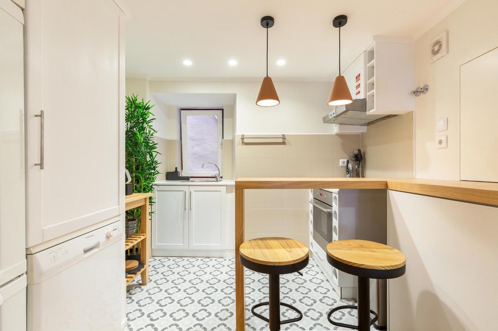 Designer Retreat- Newly Remodelled 1 Bedroom * Lissabon