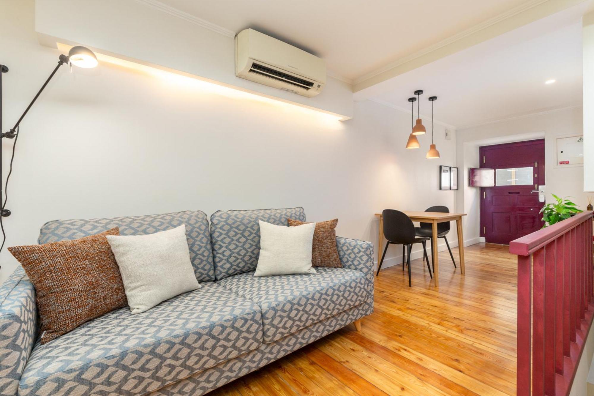 Designer Retreat- Newly Remodelled 1 Bedroom